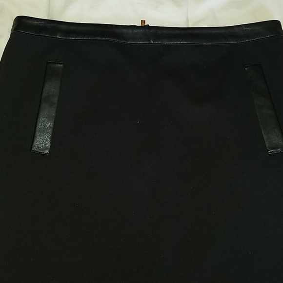 Calvin Klein Black Pencil Skirt - Picture 2 of 6